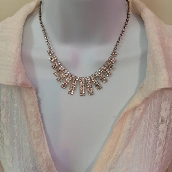 Elegant Silver Toned Necklace with Crystal Accents - Picture 3 of 3